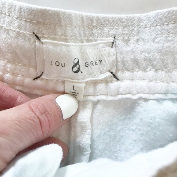 LOU & GREY White Linen Blend Stitching Detail Shorts Womens Large - Picture 4 of 10